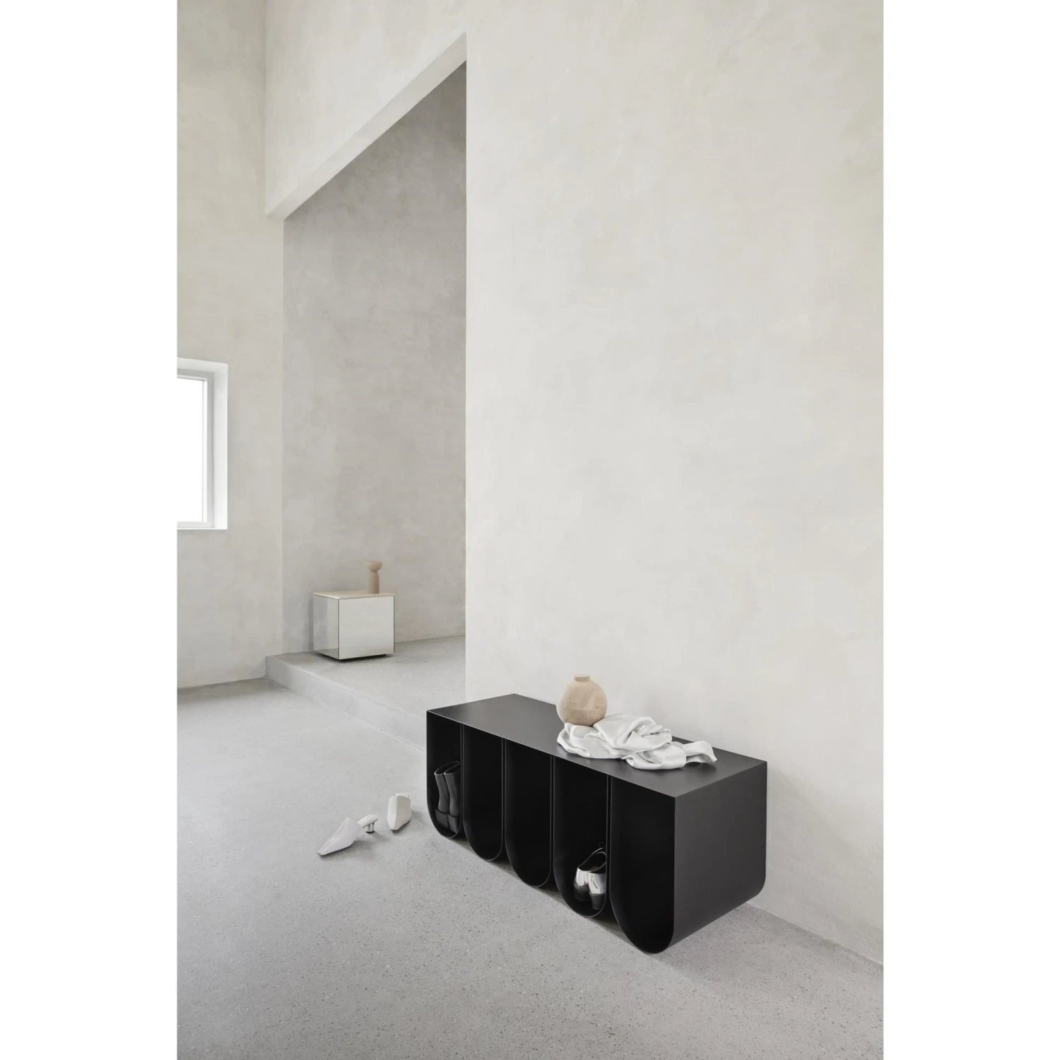 Kristina Dam Studio Curved Bench Black 6 Kristina Dam Studio Curved Bench Black - Image 4