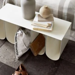 Kristina Dam Studio Curved Bench Beige -ferm LIVING || MONTANA Shop 130100500 2 p