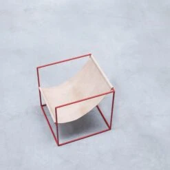 Valerie Objects Solo Seat Armchair Red/ Leather -ferm LIVING || MONTANA Shop 1626 v9018021 sfeermagazijn 01 linksleer p