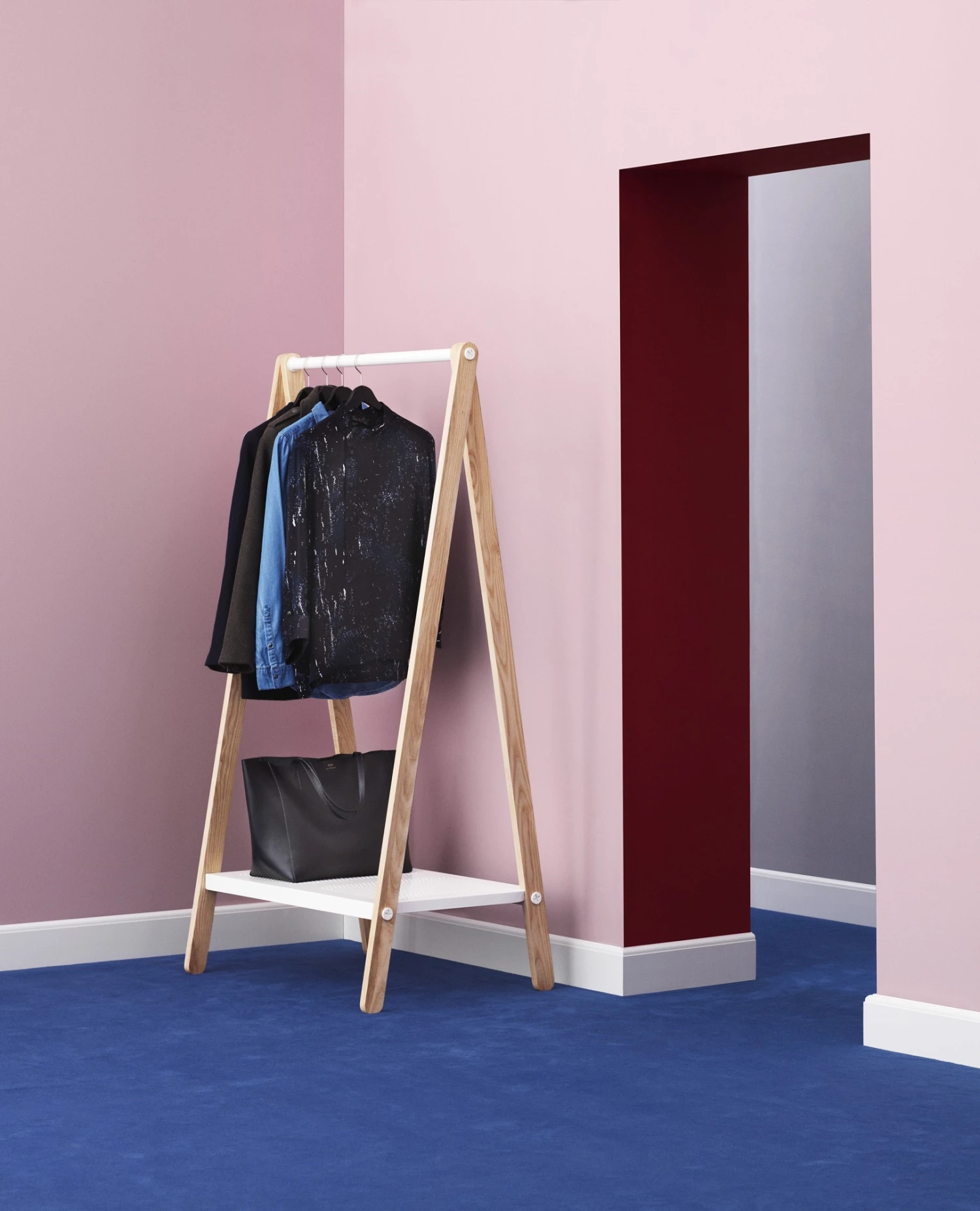 Normann Copenhagen Toj Clothes Rack Small White 7 Normann Copenhagen Toj Clothes Rack Small White - Image 5