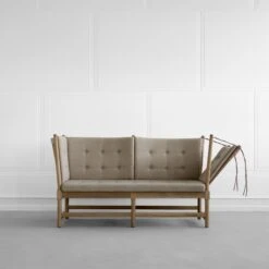 Fredericia Furniture Spoke Back Sofa W. Folding Right Incl. Buttons Soap-treated Oak/Cortil 53932 -ferm LIVING || MONTANA Shop 2019 10 9 fredericia furniture54882 1789 p