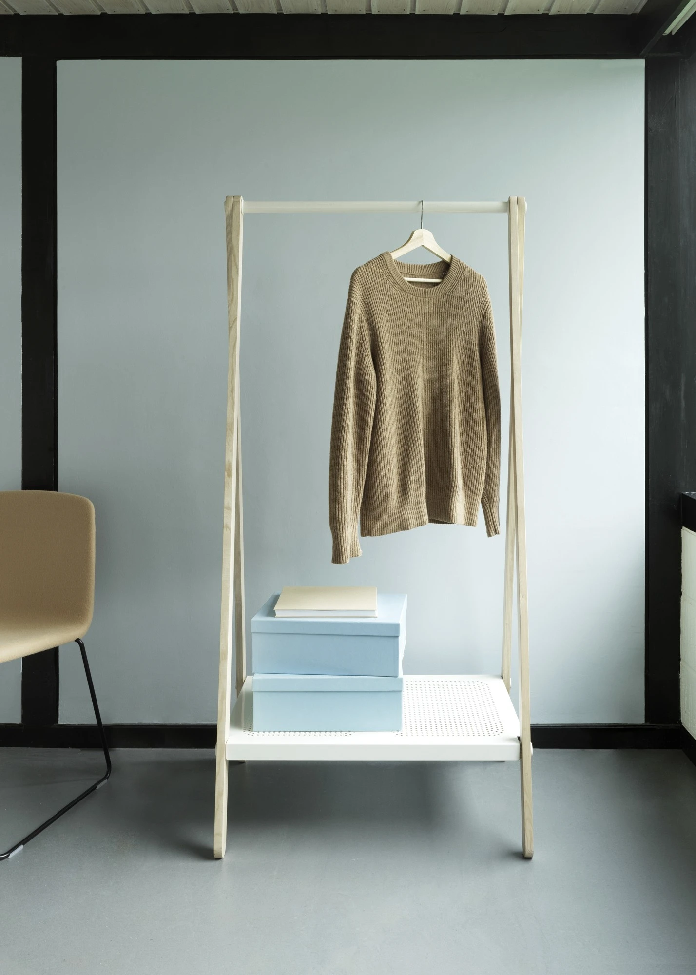 Normann Copenhagen Toj Clothes Rack Small White 6 Normann Copenhagen Toj Clothes Rack Small White - Image 4