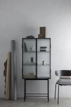 Ferm Living Haze Showcase Wired Glass Black -ferm LIVING || MONTANA Shop 30 1608 p