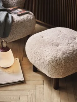 &Tradition Little Petra VB1 Armchair Sheepskin Moonlight/Walnut Incl. ATD1 Puf -ferm LIVING || MONTANA Shop atd retail 2020 little petra vb1 pouf atd1 lucca sc51 woolen blanket sc34 p