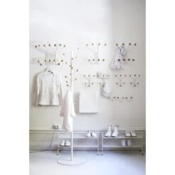 Maze Bill Floor Clothes Rack White 7 Maze Bill Floor Clothes Rack White -ferm LIVING || MONTANA Shop bill serie white 300 p