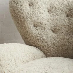 Audo The Tired Man Armchair W. Stool Smoked Oak/Sheepskin Moonlight -ferm LIVING || MONTANA Shop bylassen ss2021 thetiredman closeup2 p 1