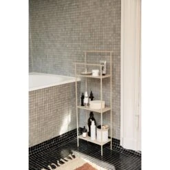 Ferm LIVING Dora Bookcase Cashmere -ferm LIVING || MONTANA Shop fermliving aw22 dorashelvingunit 1104263261 image 01 p