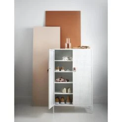 Maze Francis Cabinet White -ferm LIVING || MONTANA Shop francis white open300dpi p