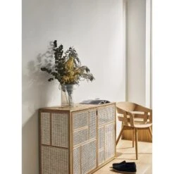 Design House Stockholm Air Cabinet Oak -ferm LIVING || MONTANA Shop image2 2359 0100 2359 8400 2359 1000 airsideboard lifestyle p