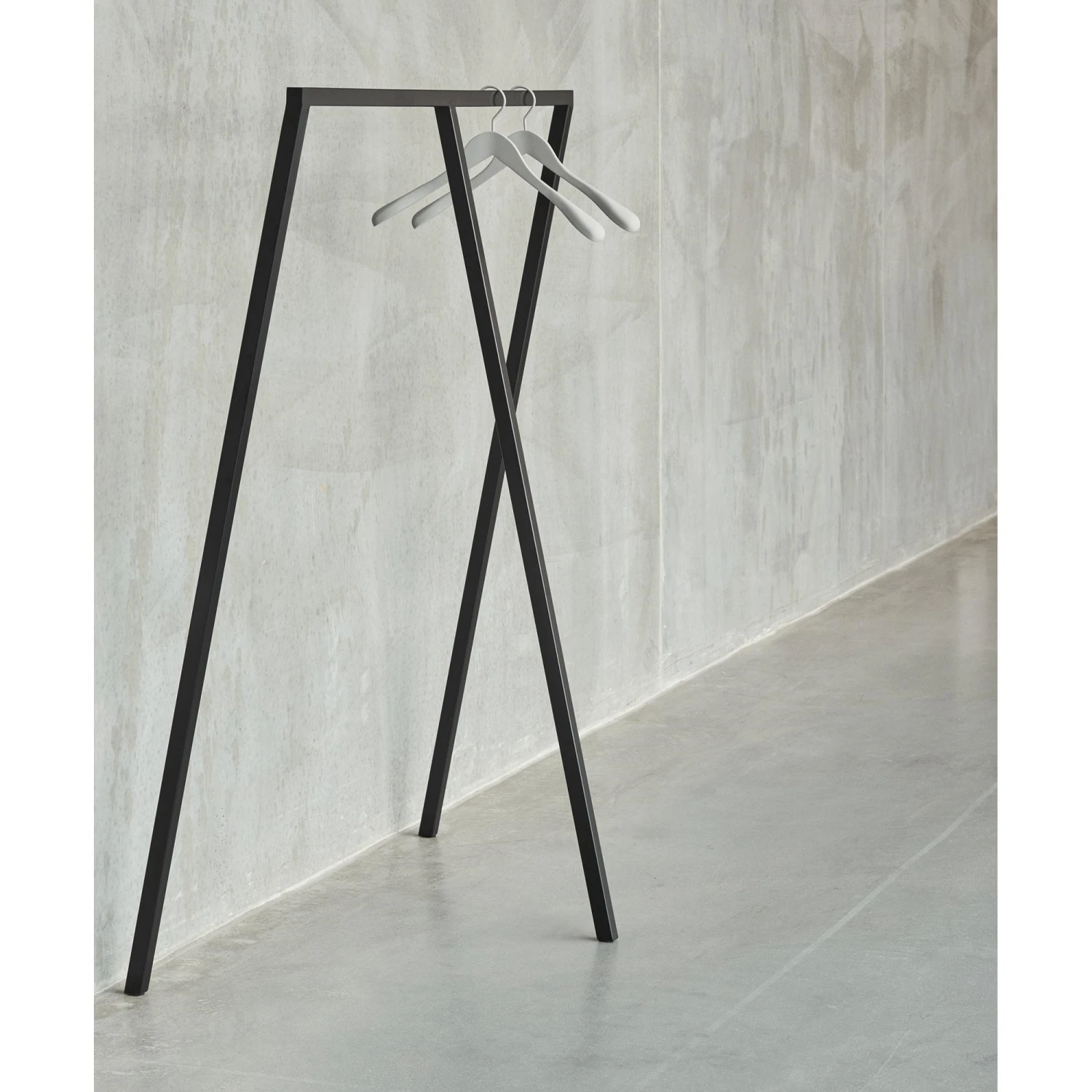 HAY Loop Stand Wardrobe Clothes Rack L130 X H150 Black 4 HAY Loop Stand Wardrobe Clothes Rack L130 X H150 Black - Image 2