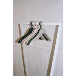 HAY Loop Stand Hall Clothes Rack L45 X H150 White -ferm LIVING || MONTANA Shop loop stand wardrobe white coat hanger set of 4 family p 1