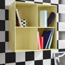 Montana Selection Show Shelf Truffle -ferm LIVING || MONTANA Shop montana home 22 23 s03 show camomile detail h p 1