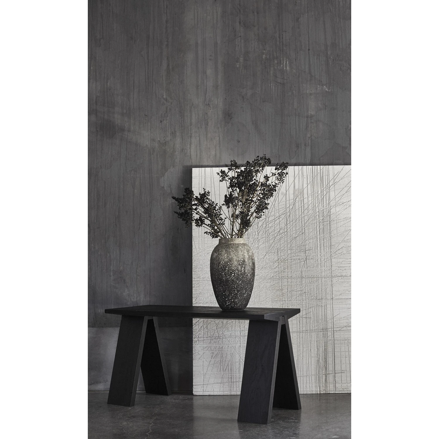 Muubs Angle Bench 90 Cm Oak Black Stained/oil 6 Muubs Angle Bench 90 Cm Oak Black Stained/oil - Image 4