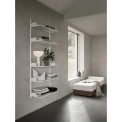 New Works New Works Wall Shelf 1900 Black -ferm LIVING || MONTANA Shop new works autumn 21 florence wall shelf kizu table lamp small p 1