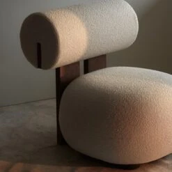 NORR11 Hippo Armchair Light Smoked Oak/Hallingdal 65 220 9 NORR11 Hippo Armchair Light Smoked Oak/Hallingdal 65 220 -ferm LIVING || MONTANA Shop norr11 dec 2021 morten bentzon 1130442 hippolounge barnum24 darksmoked p 1