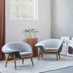 Warm Nordic Fried Egg Left Armchair Hero791/Sprinkles274/Mosaic722 -ferm LIVING || MONTANA Shop warmnordic friedegg 01 p