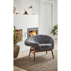 Warm Nordic Fried Egg Left Armchair Hero791/Sprinkles274/Mosaic722 -ferm LIVING || MONTANA Shop warmnordic friedegg scandinaviangrey 01 p