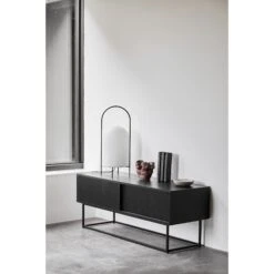 Woud Virka Sideboard Low Oak -ferm LIVING || MONTANA Shop woud ss22 virka low ghost floor p